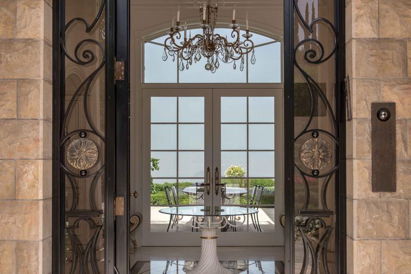 Image-by-GiladRadat-07019